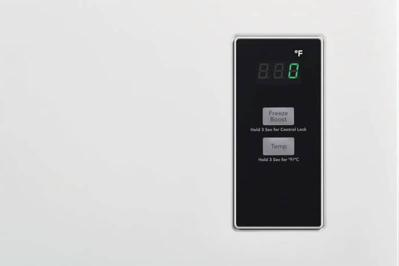 Frigidaire-Freezer-FFCL2542AW-Control-Panel.jpg