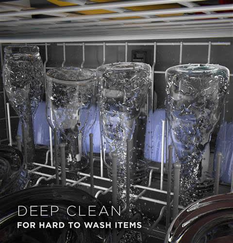 GE-Dishwasher-GDP630PGRWW-Bottle-Jets.jpg