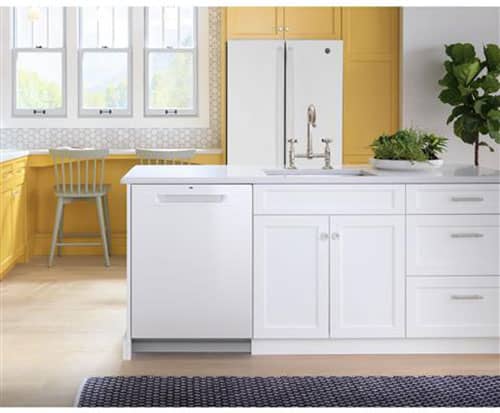 GE-Dishwasher-GDP630PGRWW-Kitchen.jpg