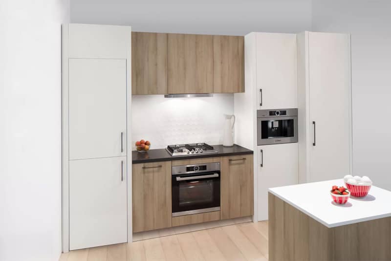bosch-oven-HBE5452UC-installed-right-angle.jpg
