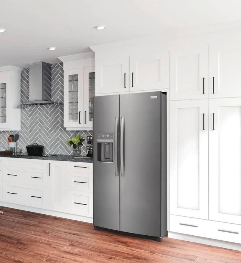 frigidaire-25.6cuft-BSS-side-by-side-refrigerator-GRSS2652BSS-lifestyle.jpg